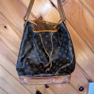 Vintage Louis Vuitton Bucket Tote